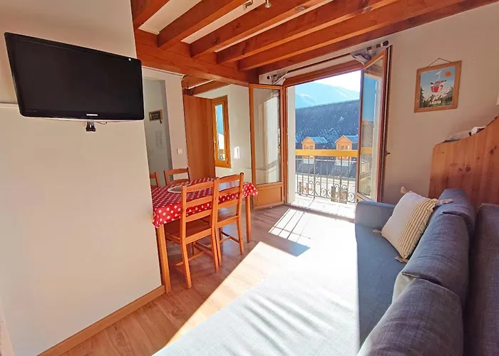 La Taniere, T2 Duplex, Centre Luchon, 4 Personnes, Wifi, 3Eme Etage